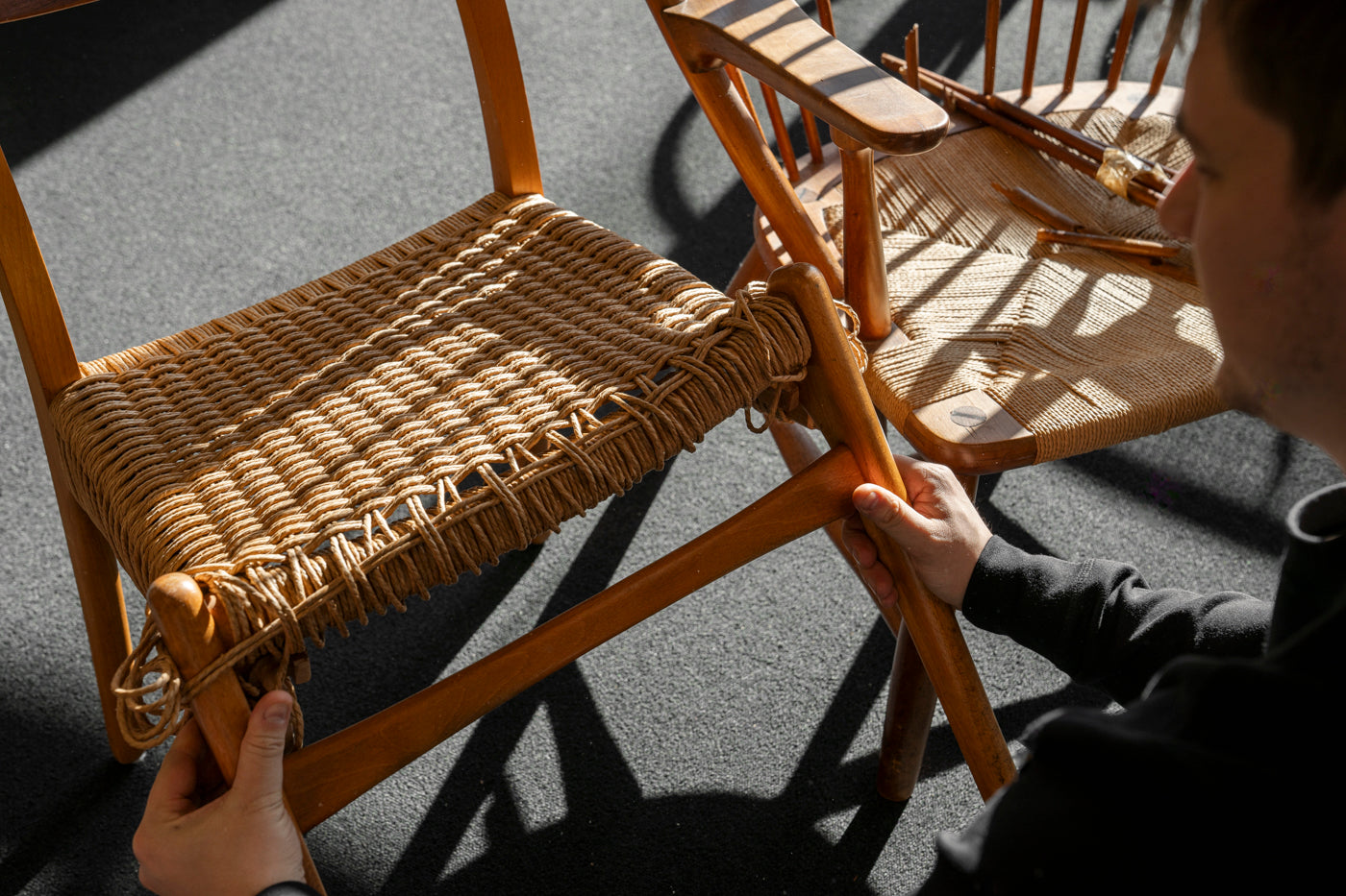 Guide: Sådan reparerer du løse stole og fornyer limningen effektivt
