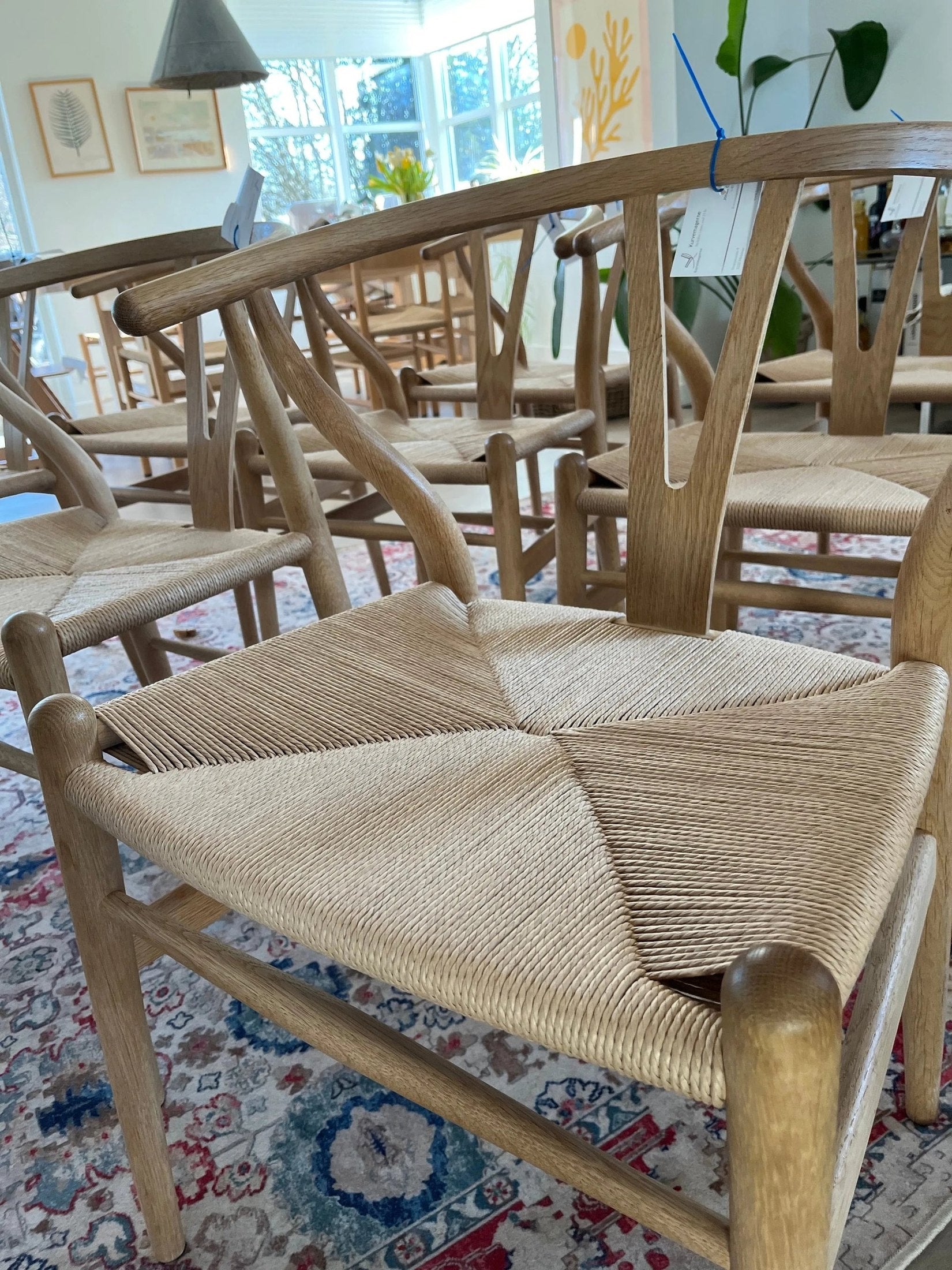 Y-stole efter reparation og nyt flet hos Kurvemagerne